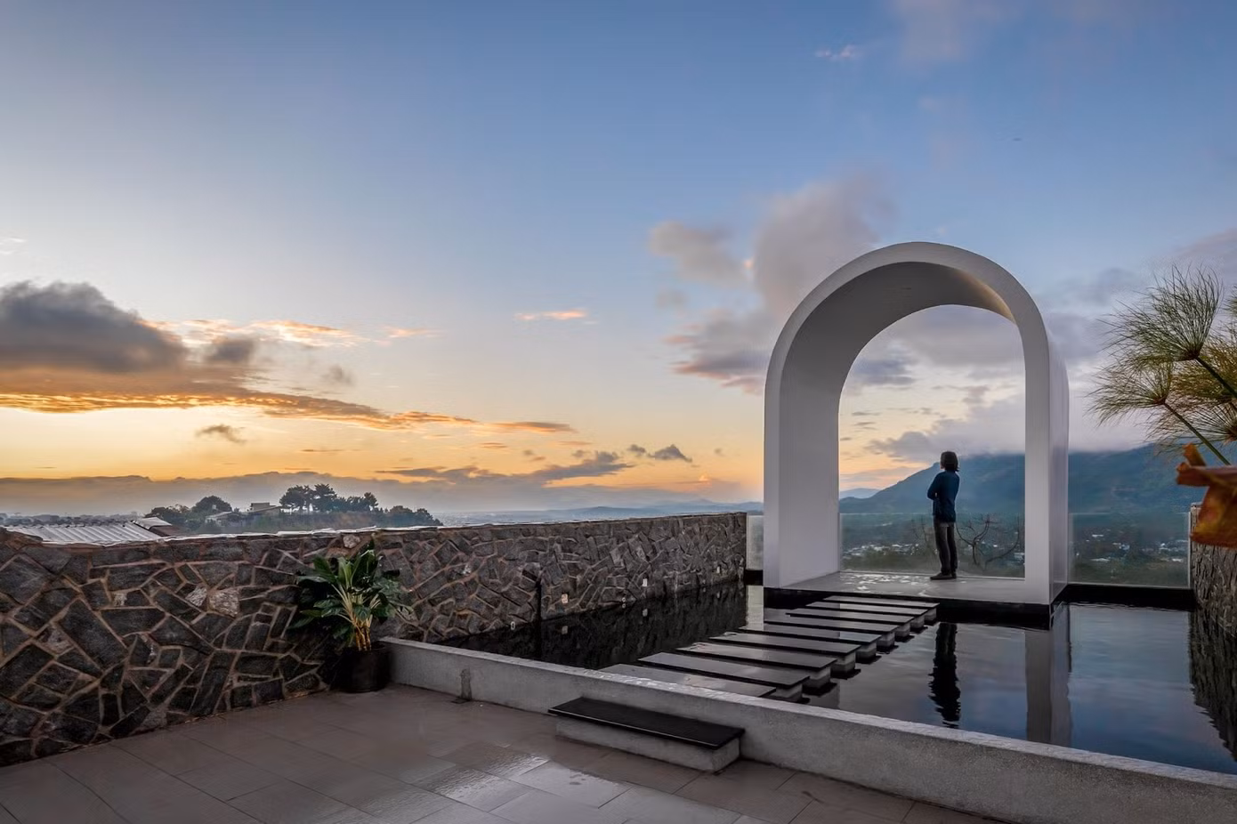 nine-villa-to-am-ket-noi-da-the-he-voi-nhieu-khong-gian-thu-gian-giao-hoa-thien-nhien-story-architecture-18.jpg