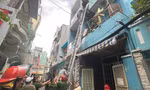 Cháy nhà ở TPHCM, giải cứu 2 người