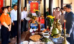 Thắp hương tri ân tại ngôi nhà có 4 liệt sĩ và Mẹ Việt Nam anh hùng