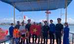 Tặng quà