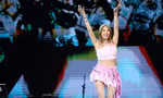 "Chị đại K-Pop" Jessi đội nón lá trình diễn tại Hà Nội, liên tục nói tiếng Việt