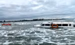Vụ lật tàu du lịch ở Cửa Đại: Tàu được chở tối đa 35 khách