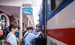 Gần 6.000 khách đi tàu hỏa du lịch Đà Nẵng dịp 2/9