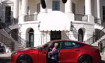 Tổng thống Mỹ Donald Trump mua xe điện Tesla