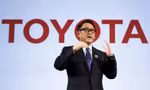 Chủ tịch Toyota cảnh báo về tương lai chỉ có xe điện