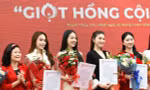 Hoa hậu Thanh Thủy, Á hậu Ngọc Thảo tham gia hiến máu tại Giọt hồng cội Việt 2025