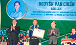 Anh Chiến nhận giải thưởng Lương Định Của năm 2020