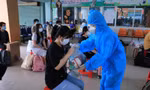 “Chuyến xe yêu thương” đưa sinh viên từ TP. HCM về Bình Dương