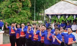 16 sinh viên tiêu biểu trường ĐH Bách khoa (ĐHQG TP. HCM) được kết nạp Đảng tại mặt trận ‘Mùa Hè Xanh’ tỉnh Đồng Tháp