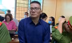 Nhâm Hoàng Khang tại phiên tòa.