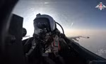 Tiêm kích Su-35S Nga bắn hạ máy bay chiến đấu Ukraine