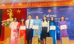 Bế mạc khóa tập huấn giảng dạy tiếng Việt cho giáo viên người Việt Nam ở nước ngoài
