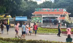 Ngày đầu nghỉ lễ 2/9: Vườn thú Hà Nội nườm nượp du khách