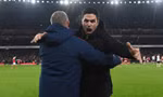 Hạ đẹp MU, Arsenal giành điểm số kỷ lục tại Ngoại hạng Anh