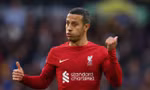 Liverpool chịu thêm tổn thất lớn giữa bão khủng hoảng