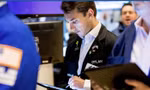 Nhà đầu tư trên sàn chứng khoán New York ngày 23/8. (Ảnh: NYSE)