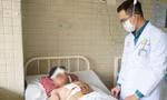 2 nam sinh thương vong sau tiếng nổ lớn