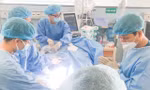 5 lần đại phẫu cứu nam sinh viên thoát khỏi 'cửa tử'