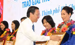 Chủ tịch Phan Văn Mãi: TPHCM tìm cơ chế khả thi nhất để cải thiện thu nhập cho nhà giáo 