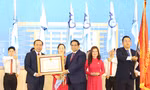 Thủ tướng trao Huân chương Lao động hạng Nhất tặng Đại học Quốc gia TPHCM