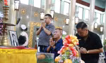 Gia đình, đồng nghiệp tiễn biệt minh tinh Thẩm Thúy Hằng