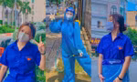 Bé 'hạt tiêu' xông pha trên tuyến đầu đẩy lùi COVID