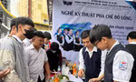 Hơn 10.000 học sinh, sinh viên tham gia ngày hội giáo dục nghề nghiệp