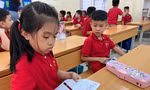 Chấm dứt dạy thêm, học thêm trở thành mệnh lệnh: Phụ huynh vẫn tranh cãi gay gắt