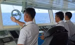 Vụ chìm hai tàu câu mực, 13 ngư dân mất tích trên biển: Tin mới từ hiện trường tìm kiếm cứu nạn