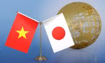 Chủ tịch nước Võ Văn Thưởng và Phu nhân lên đường thực hiện chuyến thăm chính thức Nhật Bản. (Ảnh: TTXVN)