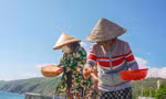 Ngư dân Bình Định hưởng 'lộc biển' cuối năm