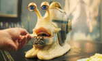 Ốc sên truyền tin gây ám ảnh trong 'One Piece' live action 