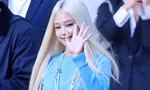 Jennie (BlackPink) gây sốt 