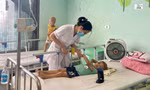 Quá tải bệnh nhi ung thư, bác sĩ khuyến cáo cách phát hiện sớm bệnh