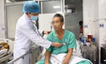 Người đàn ông ngưng tim, bệnh viện trả về tới quê thì sống lại