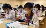Học sinh ngoại thành đi học trở lại. Ảnh minh họa
