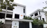 Khó xác định biệt thự bỏ hoang hay không để đánh thuế. Ảnh: Như Ý 
