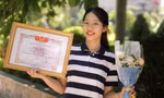 Nữ sinh ưu tú Đại học Kinh tế Quốc dân với trái tim vì cộng đồng