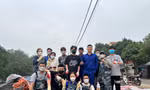 Chàng trai trẻ nghỉ việc, quyết tâm đi tìm lại màu xanh cho Hà Nội