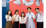 Sinh viên Đà Nẵng khởi nghiệp với mực vẽ từ nông sản bỏ đi