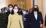 Phó Tổng thống Mỹ Kamala Harris thăm Việt Nam từ ngày 24-26/8, theo lời mời của Phó Chủ tịch nước Võ Thị Ánh Xuân.Ảnh: TTXVN