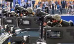 Binh lính Ukraine cùng tên lửa chống tăng Javelin tham gia lễ duyệt binh mừng ngày độc lập vào tháng 8/2018. (Ảnh: Reuters)