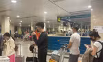 Sân bay Tân Sơn Nhất rất 'lạ' ngày 30 Tết