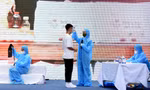Kể chuyện đỡ đẻ tại chốt kiểm soát dịch, 3 thí sinh giành giải nhất Olympic tiếng Anh 