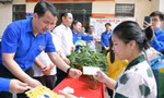 Vệ sinh môi trường, 'đổi rác lấy cây' xây dựng văn minh đô thị
