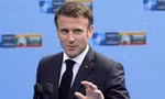 Tổng thống Macron nói Pháp sẽ gửi tên lửa tầm xa cho Ukraine