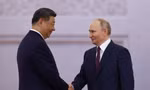 Tổng thống Nga đón Chủ tịch Trung Quốc tại Điện Kremlin