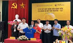 Lần đầu tiên trong lịch sử nữ cầu thủ Việt Nam được nhận tiền lót tay 