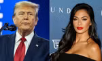 Nữ ca sĩ phải xin lỗi vì thích bài đăng ủng hộ ông Trump