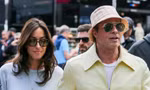 Brad Pitt công khai bạn gái